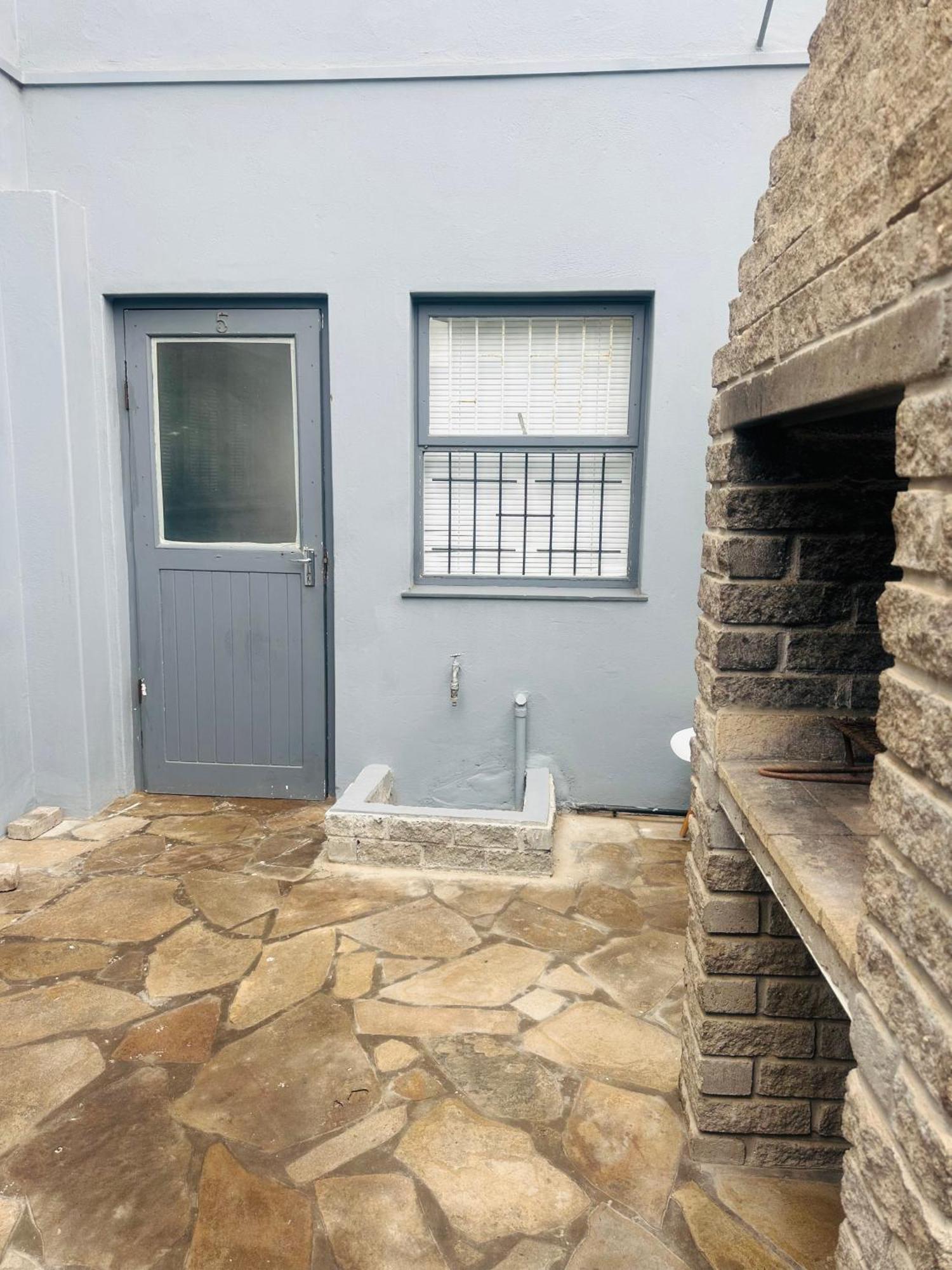 Coastwave Guest House Walvis Bay Exterior photo